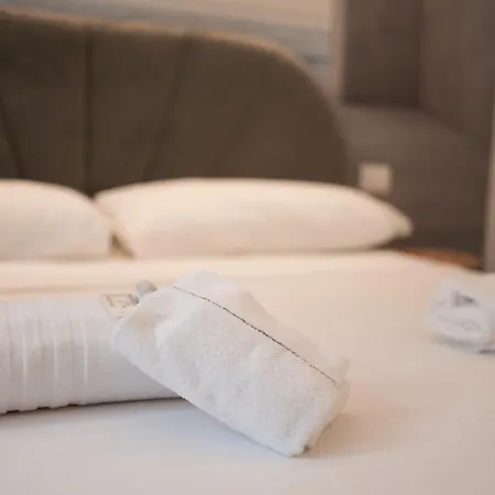 Apartman Chiesa Russa *