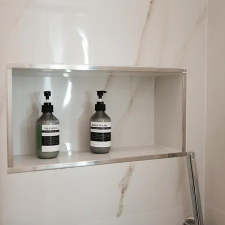 Chiesa Russa Lejlighed